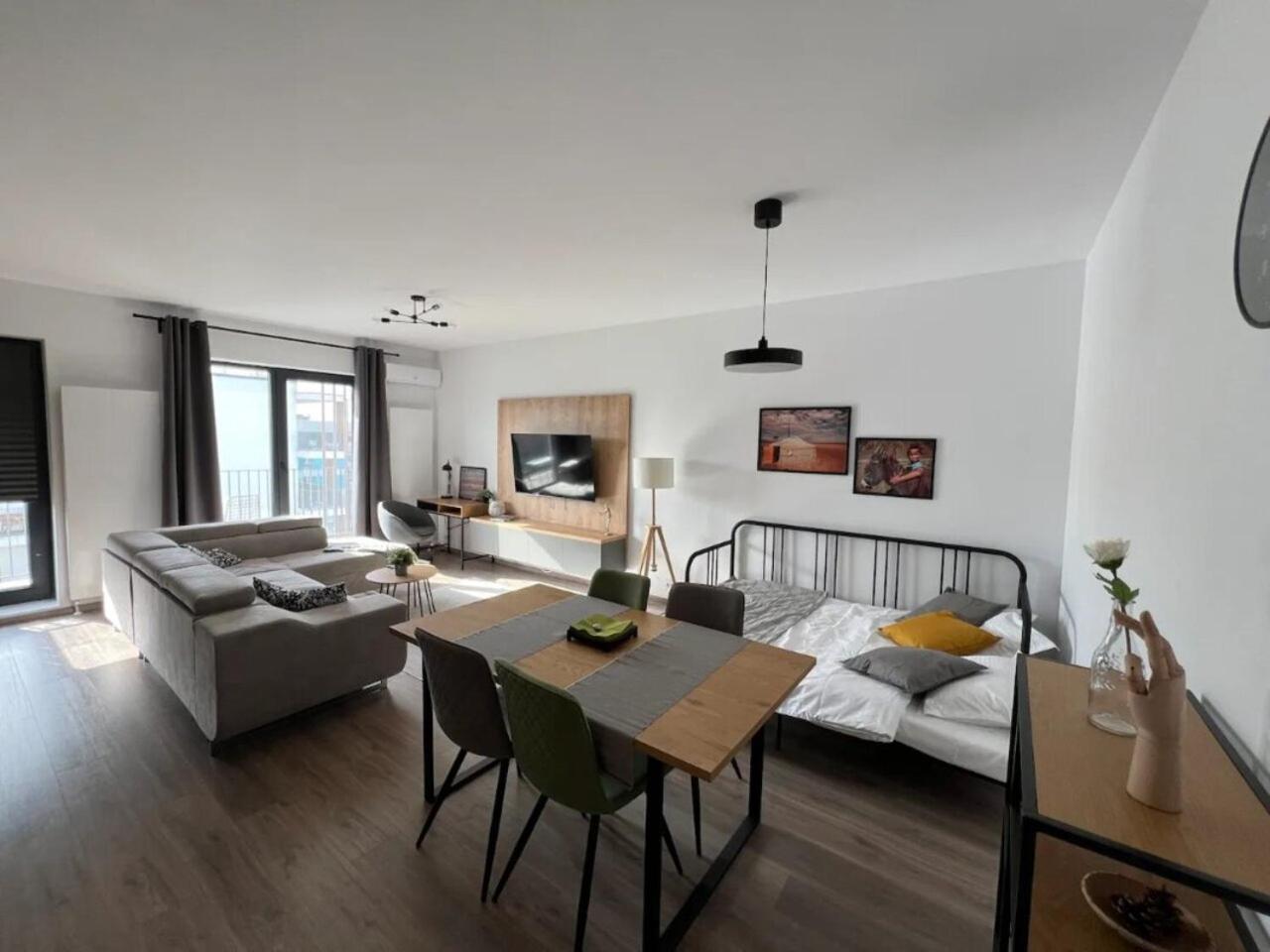 High-Rise Luxury Apartment With Free Parking Bükreş Dış mekan fotoğraf