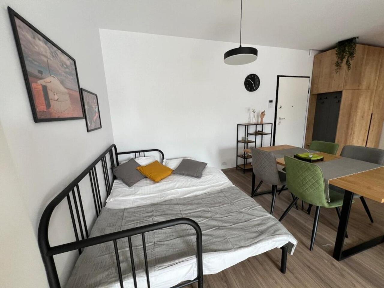 High-Rise Luxury Apartment With Free Parking Bükreş Dış mekan fotoğraf